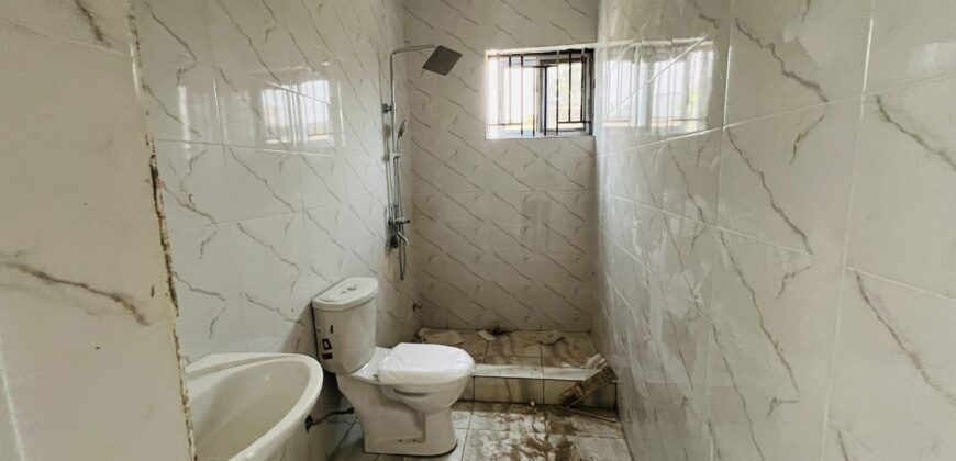 2BEDROOM  HOUSE FOR SALE AT SPINTEX