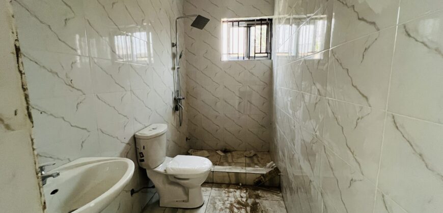 2BEDROOM  HOUSE FOR SALE AT SPINTEX