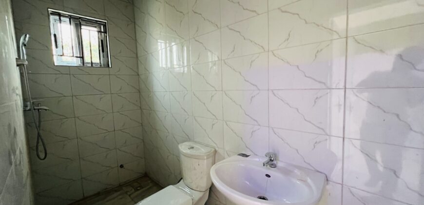 2BEDROOM  HOUSE FOR SALE AT SPINTEX