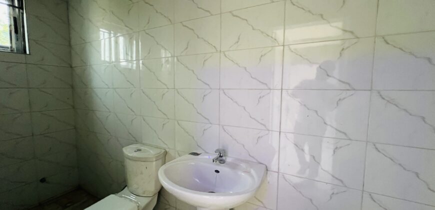 2BEDROOM  HOUSE FOR SALE AT SPINTEX