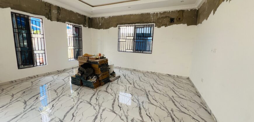 2BEDROOM  HOUSE FOR SALE AT SPINTEX