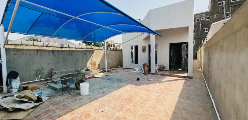 2BEDROOM  HOUSE FOR SALE AT SPINTEX