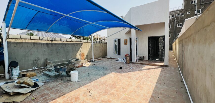 2BEDROOM  HOUSE FOR SALE AT SPINTEX