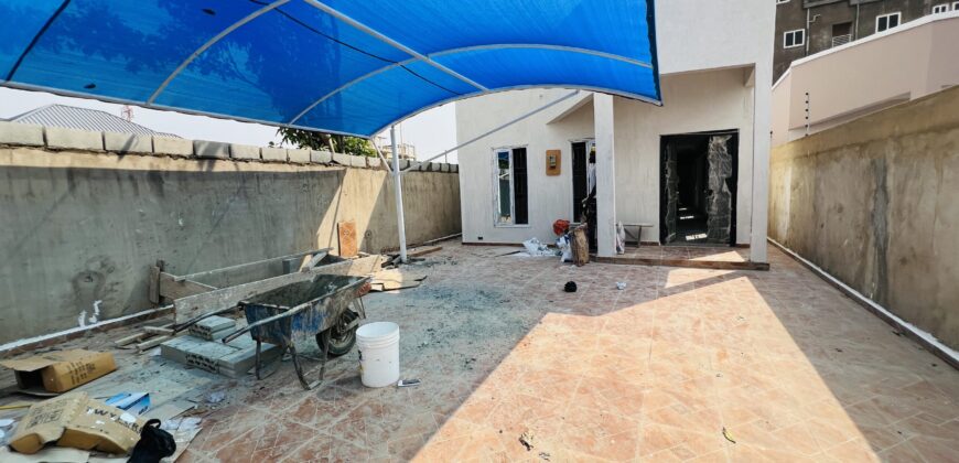 2BEDROOM  HOUSE FOR SALE AT SPINTEX