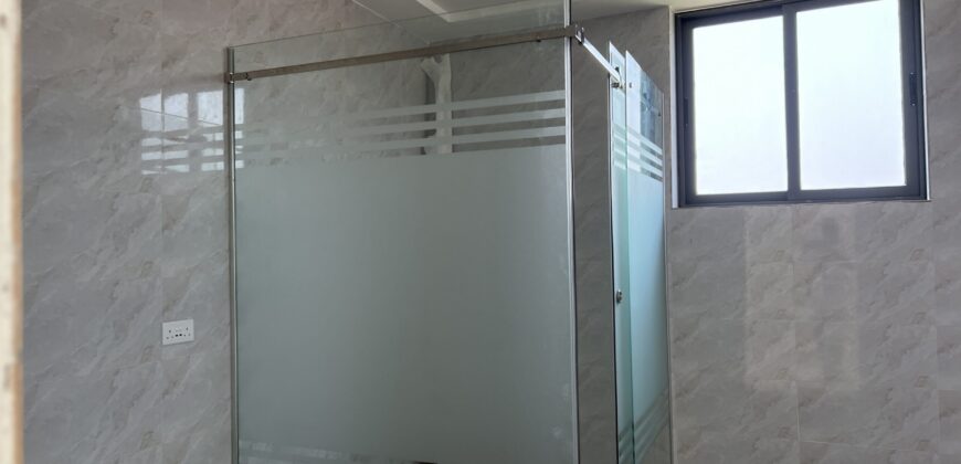 Four(4) bedroom house with Boysquarters for sale at East legon