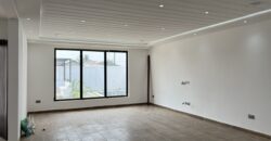 4bedroom with a boysquarters and a swimming pool for sale at school junction Botwe