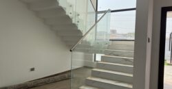 4bedroom with a boysquarters and a swimming pool for sale at school junction Botwe