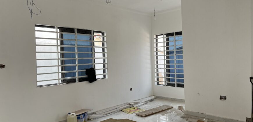 3bedroom for sale spintex