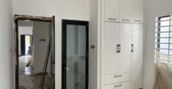 4bedroom with a boysquarters and a swimming pool for sale at school junction Botwe