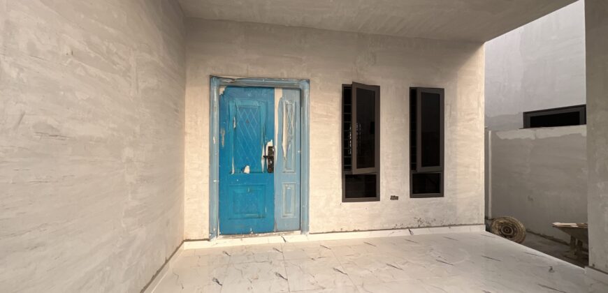 Quick sale affordable 3bedroom for sale at spintex USD100,000