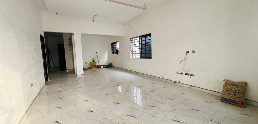 Quick sale affordable 3bedroom for sale at spintex USD100,000