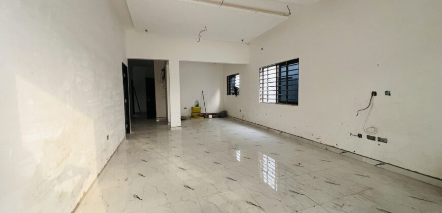 Quick sale affordable 3bedroom for sale at spintex USD100,000