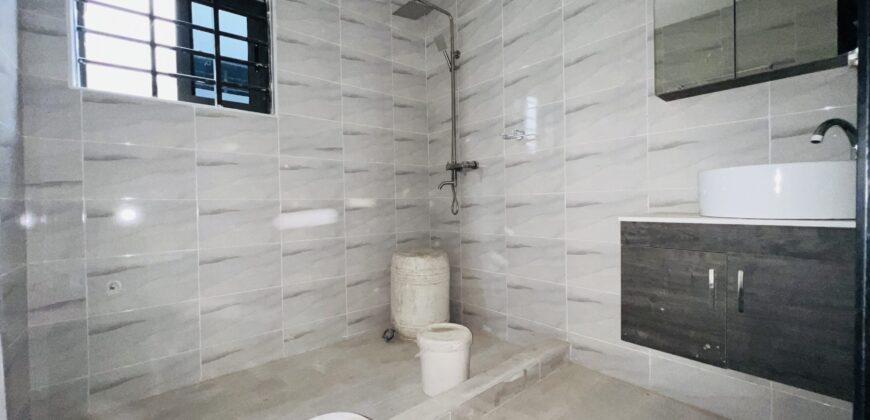 Quick sale affordable 3bedroom for sale at spintex USD100,000