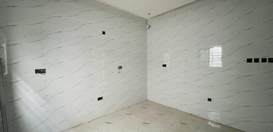 Quick sale affordable 3bedroom for sale at spintex USD100,000