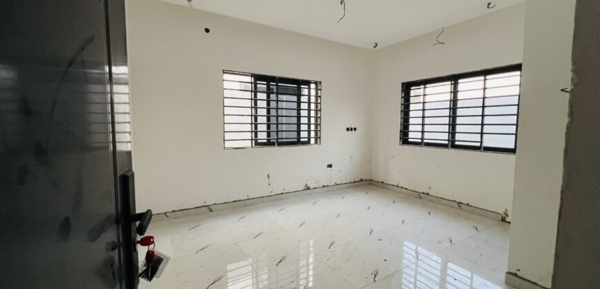 Quick sale affordable 3bedroom for sale at spintex USD100,000