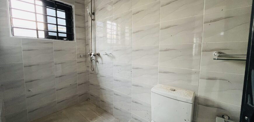 Quick sale affordable 3bedroom for sale at spintex USD100,000