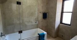 Four (4) bedroom town house 🏡 for rent at airport residential fully furnished