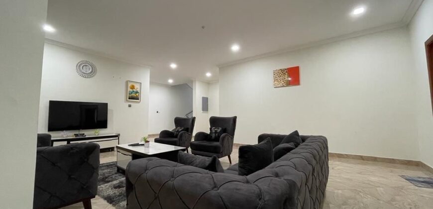 5 FULLY FURNISHED BEDROOM LUXURIOUS EXECUTIVE HOUSE FOR SALE