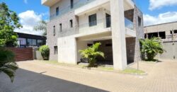 Four (4) bedroom town house 🏡 for rent at airport residential fully furnished