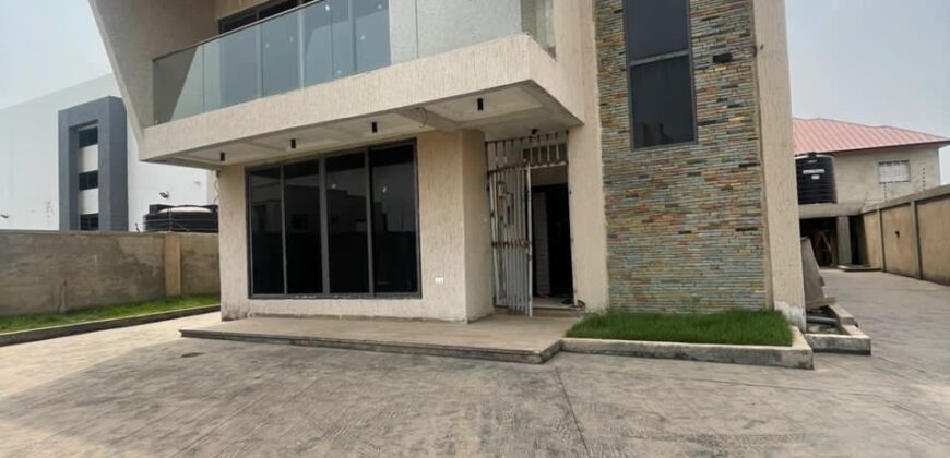 Alert ultra modern 4 bedroom house with BQ now selling at sakumono Price $250,000