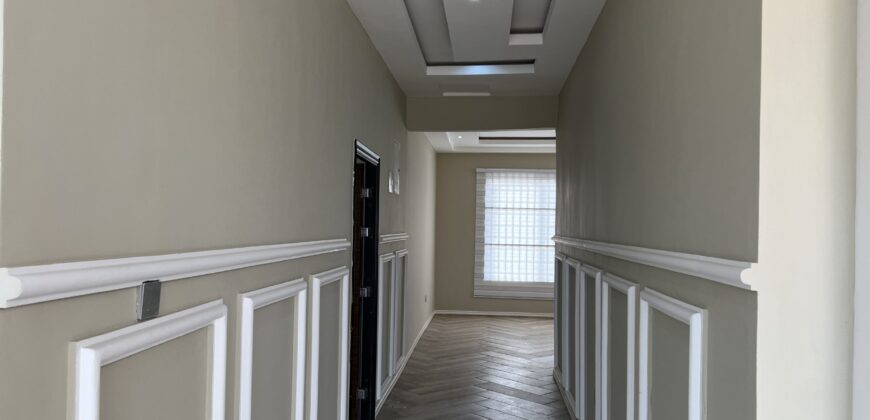 4bedroom storey building semi furnished located at Lashibi sakumono