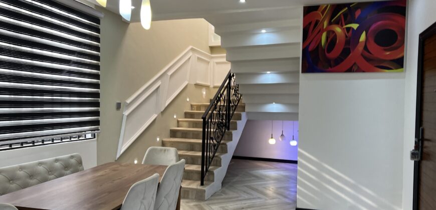 4bedroom storey building semi furnished located at Lashibi sakumono