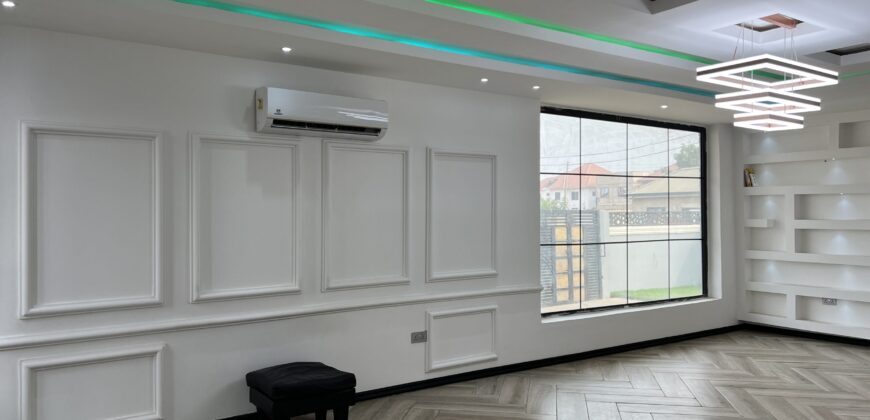 4bedroom storey building semi furnished located at Lashibi sakumono