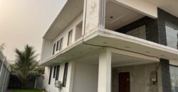 4bedroom storey building semi furnished located at Lashibi sakumono