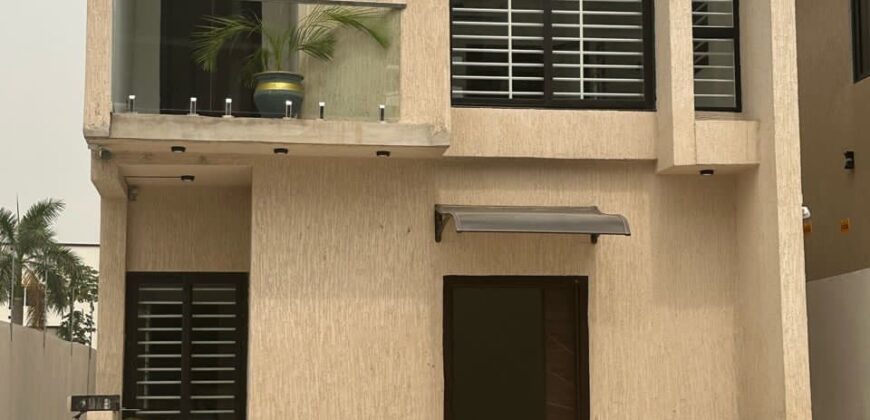 Alert ultra modern 4 bedroom house for rent at cantonments $3,500