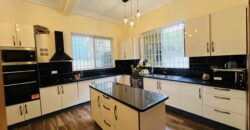 Six(6) bedroom town house 🏡 for rent at airport hills for $3,500 semi furnished