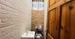 Six(6) bedroom town house 🏡 for rent at airport hills for $3,500 semi furnished