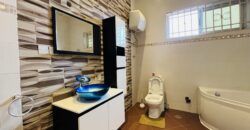 Six(6) bedroom town house 🏡 for rent at airport hills for $3,500 semi furnished