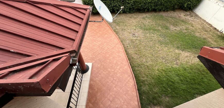 Six(6) bedroom town house 🏡 for rent at airport hills for $3,500 semi furnished