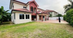 Six(6) bedroom town house 🏡 for rent at airport hills for $3,500 semi furnished