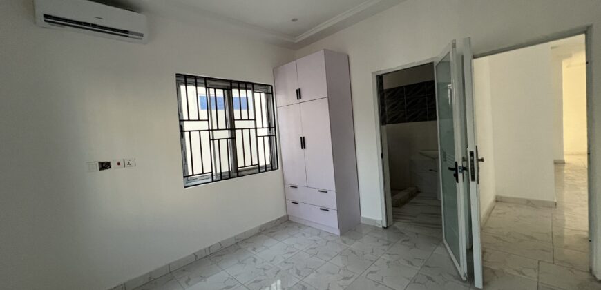 3bedroom for sale spintex