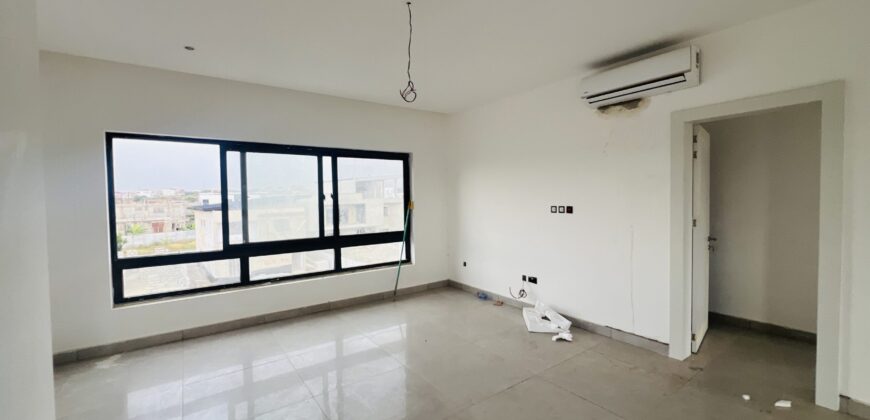 Five (5) bedroom house with Boysquarters for sale at Tseaddo