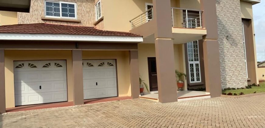 Alert ultra modern furnished 5 bedroom house with swimming pool Rent at east legon