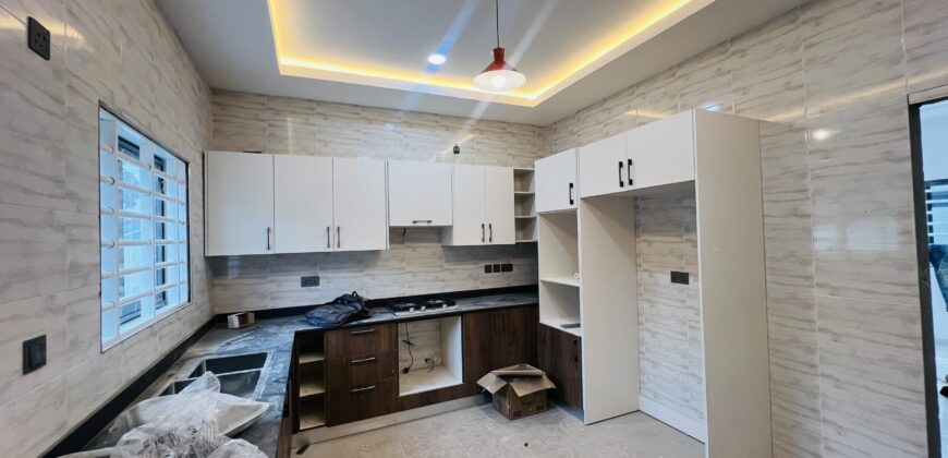 BRAND-NEW 3BEDROOM BIG COMPOUND FOR SALE AT SPINTEX , ACCRA GHANA