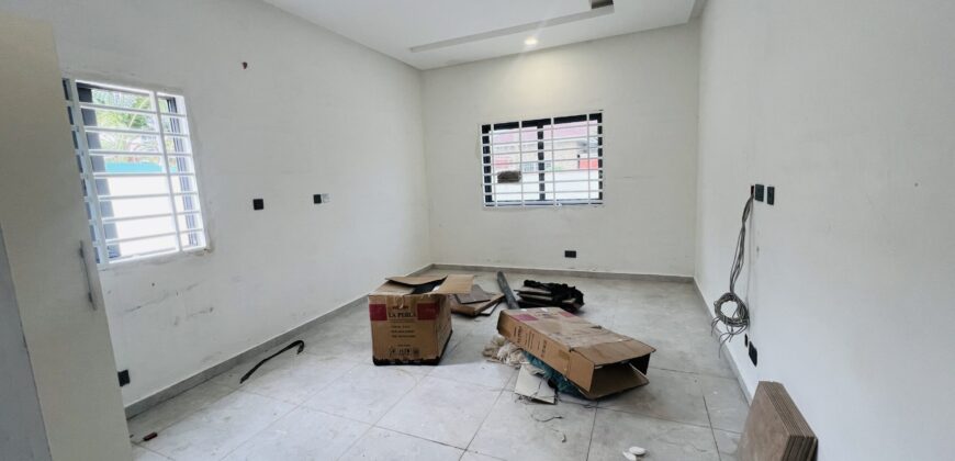 BRAND-NEW 3BEDROOM BIG COMPOUND FOR SALE AT SPINTEX , ACCRA GHANA
