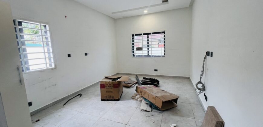 BRAND-NEW 3BEDROOM BIG COMPOUND FOR SALE AT SPINTEX , ACCRA GHANA