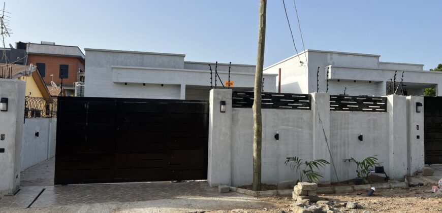 BRAND-NEW 3BEDROOM WITH BOYSQUARTERS// BIG COMPOUND FOR SALE AT SPINTEX , ACCRA GHANA