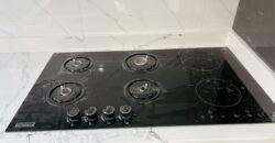 BRAND-NEW 3BEDROOM WITH BOYSQUARTERS// BIG COMPOUND FOR SALE AT SPINTEX , ACCRA GHANA