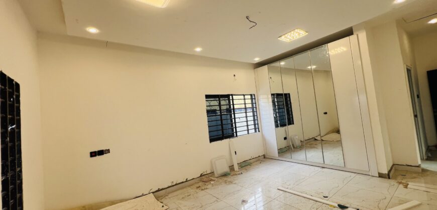 BRAND-NEW 3BEDROOM WITH BOYSQUARTERS// BIG COMPOUND FOR SALE AT SPINTEX , ACCRA GHANA