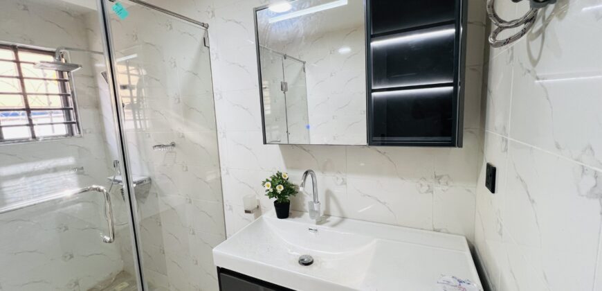 BRAND-NEW 3BEDROOM WITH BOYSQUARTERS// BIG COMPOUND FOR SALE AT SPINTEX , ACCRA GHANA