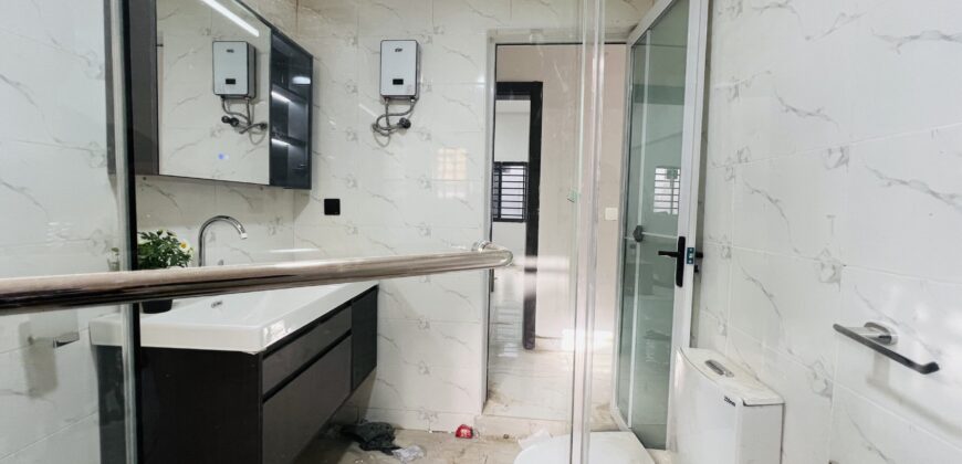 BRAND-NEW 3BEDROOM WITH BOYSQUARTERS// BIG COMPOUND FOR SALE AT SPINTEX , ACCRA GHANA