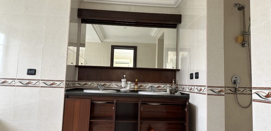 4 bedroom house with 2Boysquarters for sale at Trassaco ESTATE Adjiringanor Huge Backyard