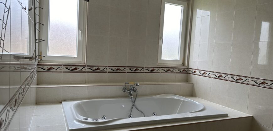 4 bedroom house with 2Boysquarters for sale at Trassaco ESTATE Adjiringanor Huge Backyard