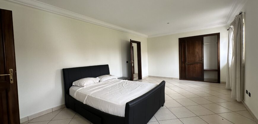 4 bedroom house with 2Boysquarters for sale at Trassaco ESTATE Adjiringanor Huge Backyard