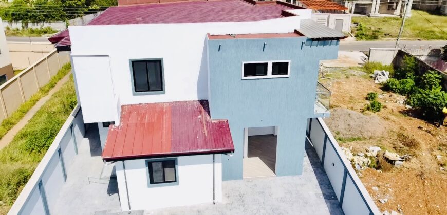 5-Bedroom House with Boys’ Quarters in TEMA Community 10