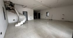 Spacious 5-Bedroom House with boysquarters in Spintex 